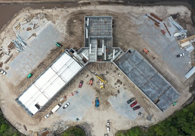 Paradise Point of Ormond Beach and Robert-Morton Celebrate Topping Out